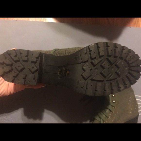 Combat boots 👢 - Picture 3 of 4